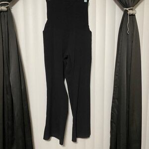 Motherhood  Maternity wide boot black dress pants.